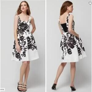 New with Tags!  Gorgeous White House Black Market Monochrome Floral Midi Dress